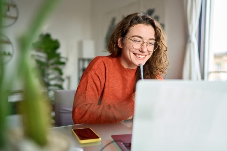 How an Online Associate Degree Can Jumpstart Your Career